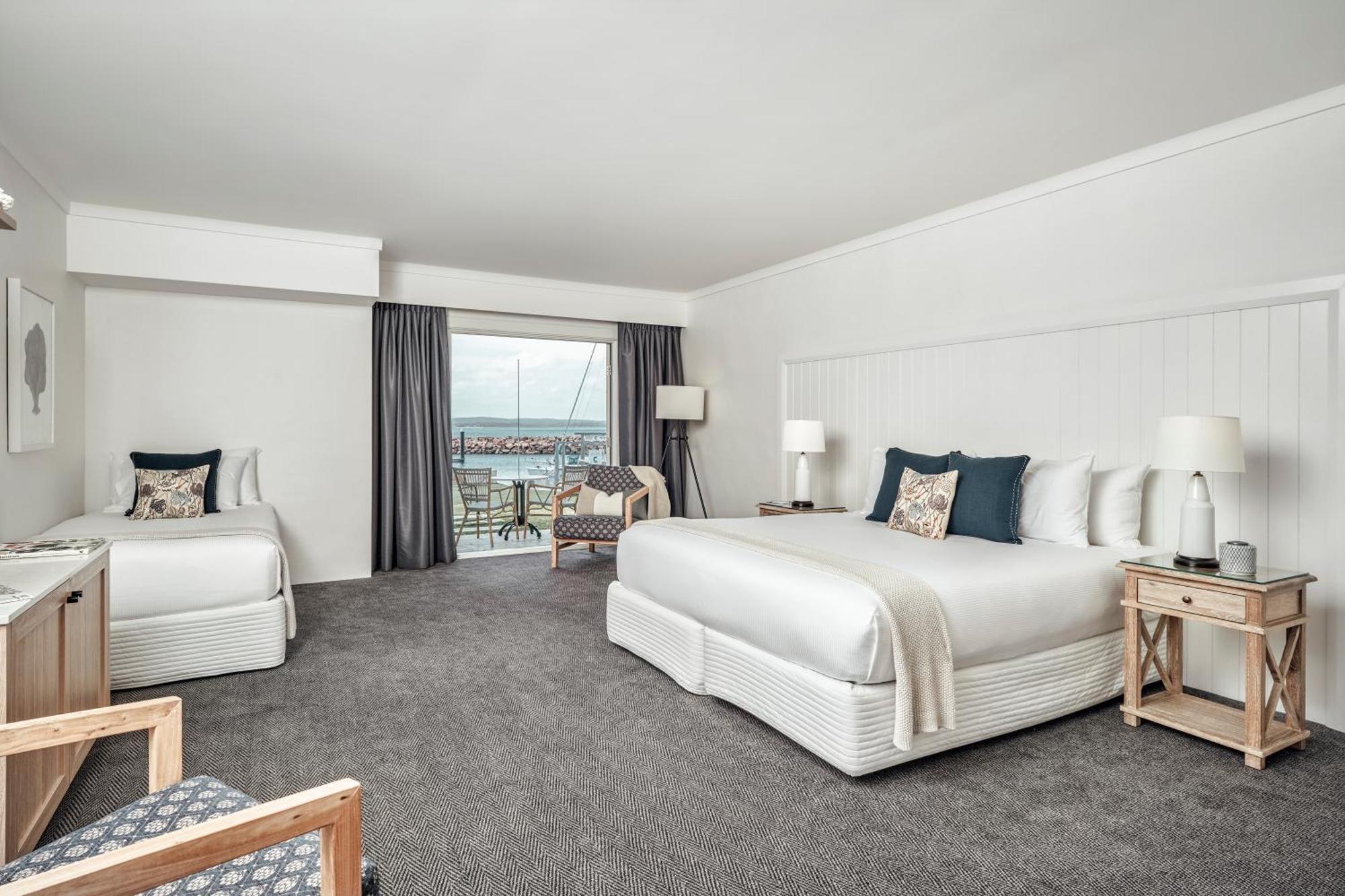 Hotel Anchorage Port Stephens Corlette Pokój zdjęcie