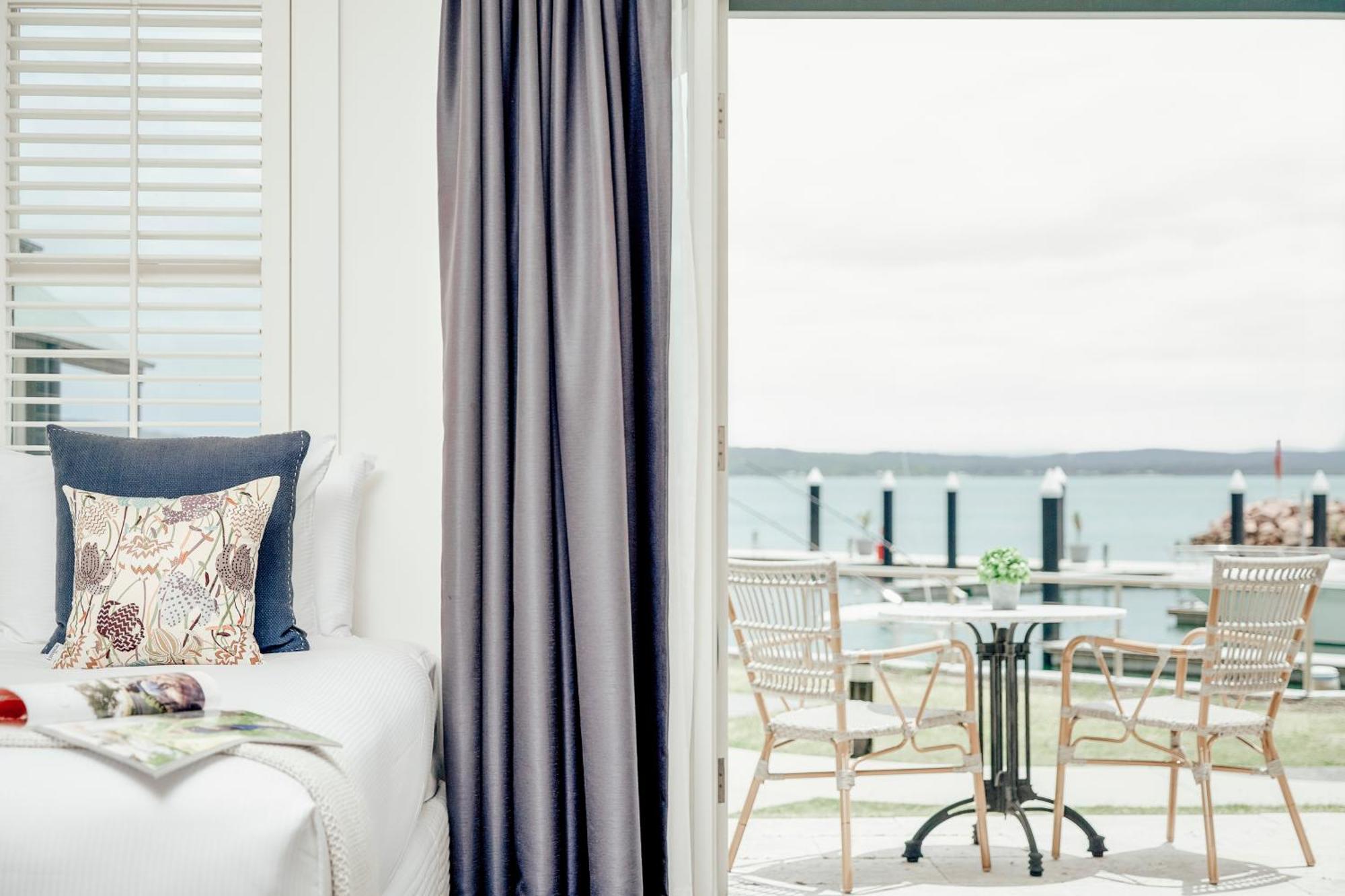 Hotel Anchorage Port Stephens Corlette Pokój zdjęcie